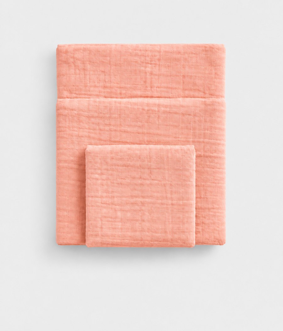 Peaches & Cream cotton muslin towel set, folded