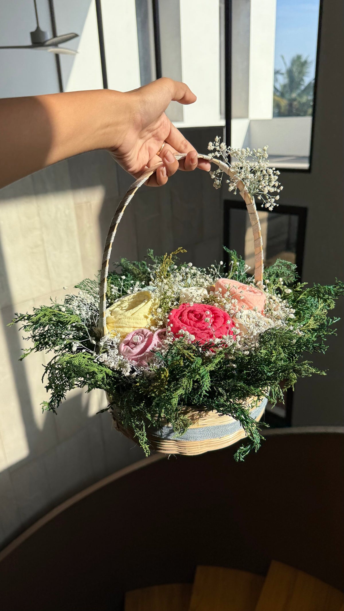 wf-bouquet-lifestyle.jpg
