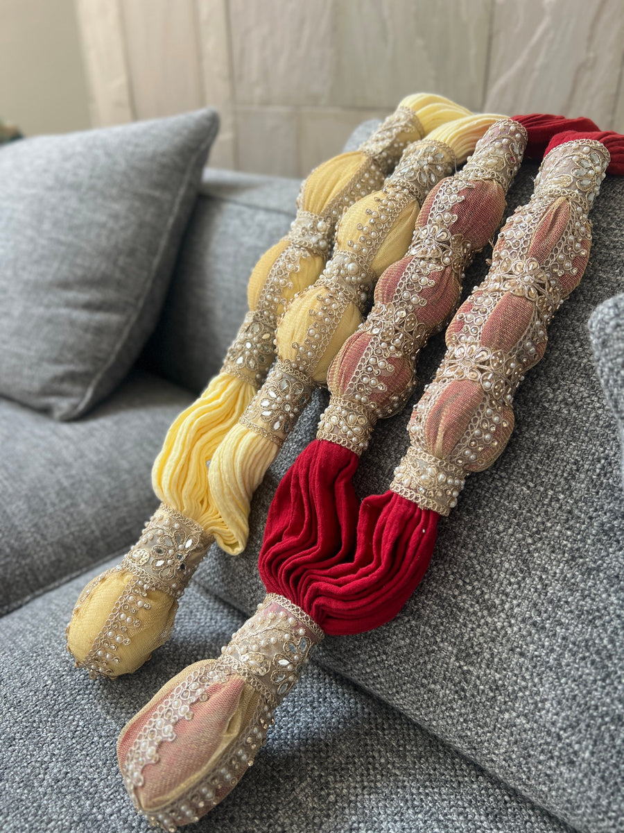 Customer review - Vastra Maala garlands